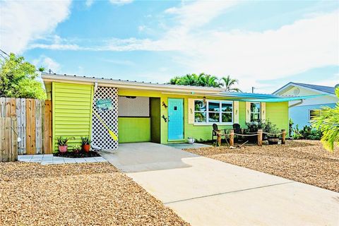 Photo of 503 Bayview Drive, Holmes Beach, FL 34217 (MLS # A4676121)