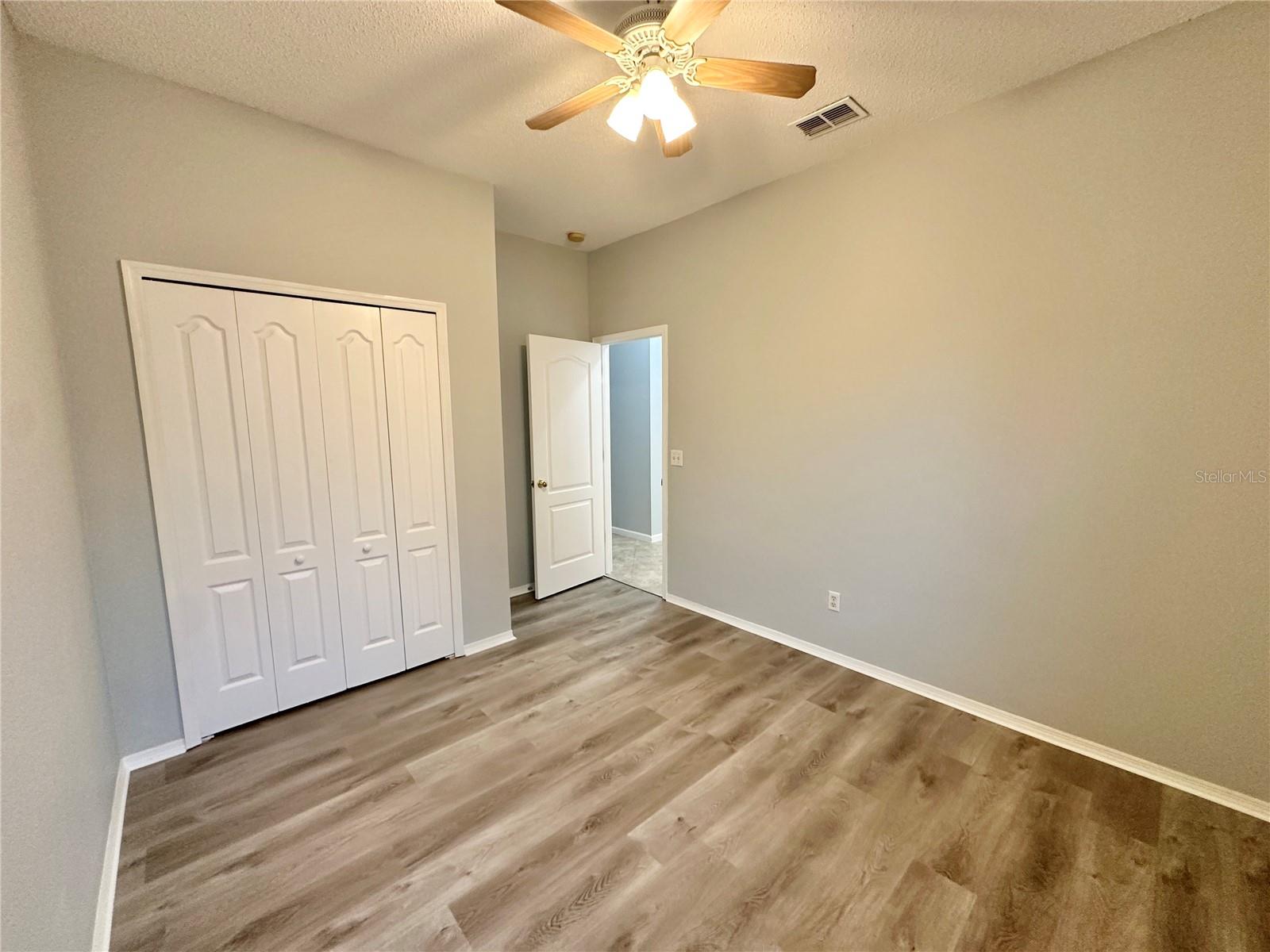 PRAIRIE LAKE VILLAGE PH 01 - Residential Lease