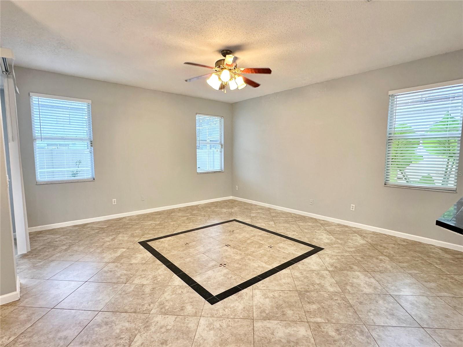 PRAIRIE LAKE VILLAGE PH 01 - Residential Lease