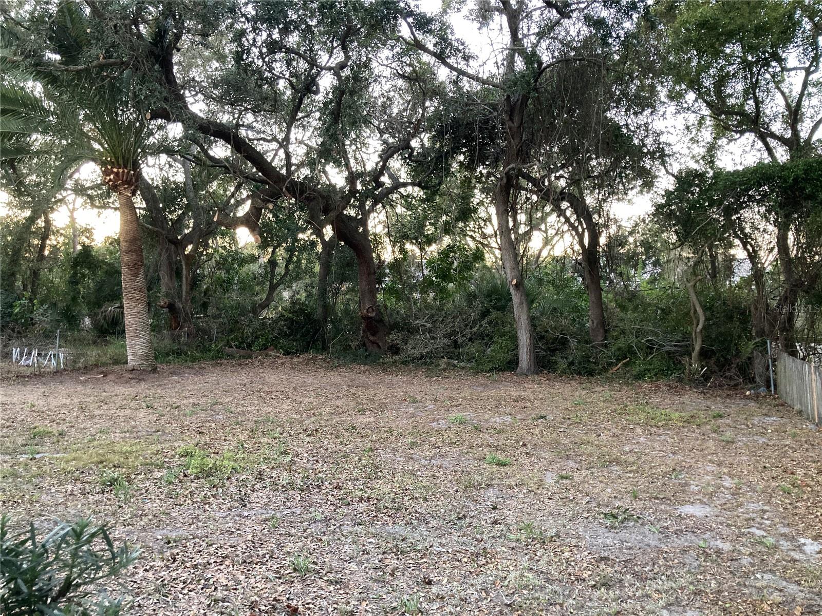 WEST OLDSMAR SEC 1 - Residential Lease