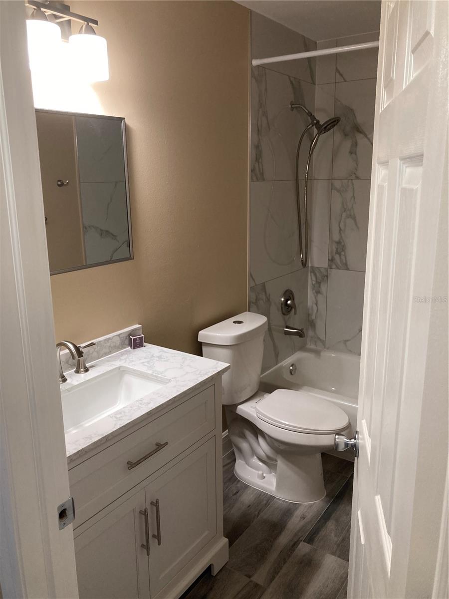 WEST OLDSMAR SEC 1 - Residential Lease