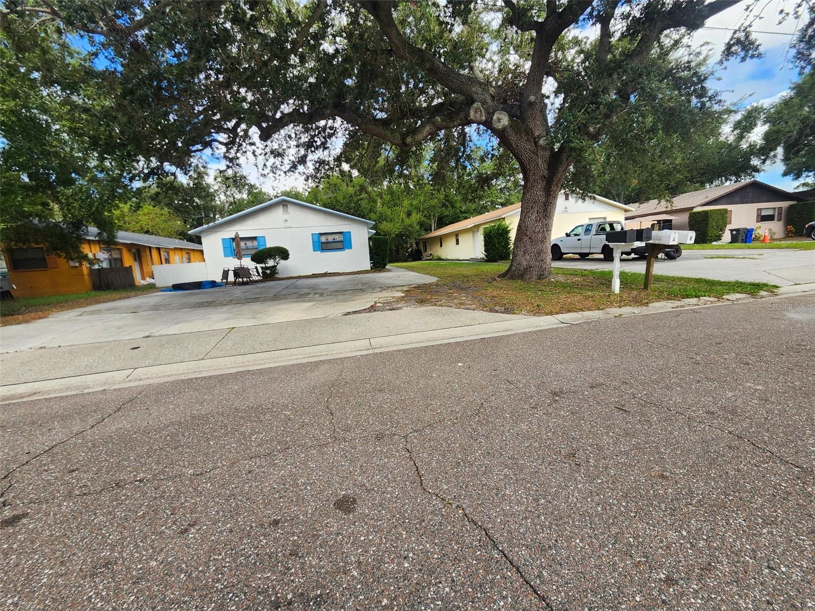 WEST OLDSMAR SEC 1 - Residential Lease