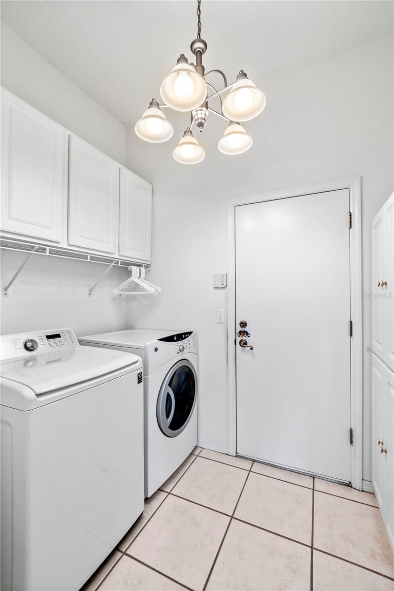 SUN CITY CENTER UNIT 257 PH II LOT 28 BLOCK 4 - Residential