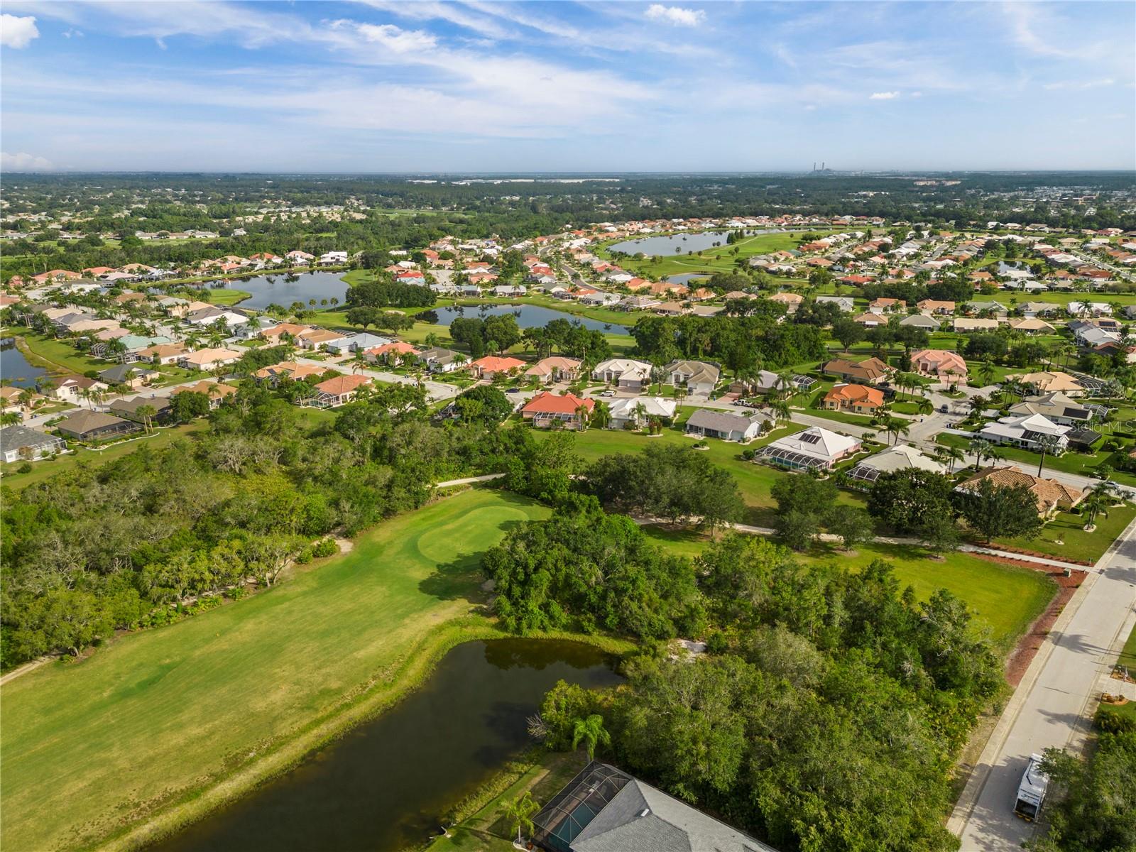 SUN CITY CENTER UNIT 257 PH II LOT 28 BLOCK 4 - Residential