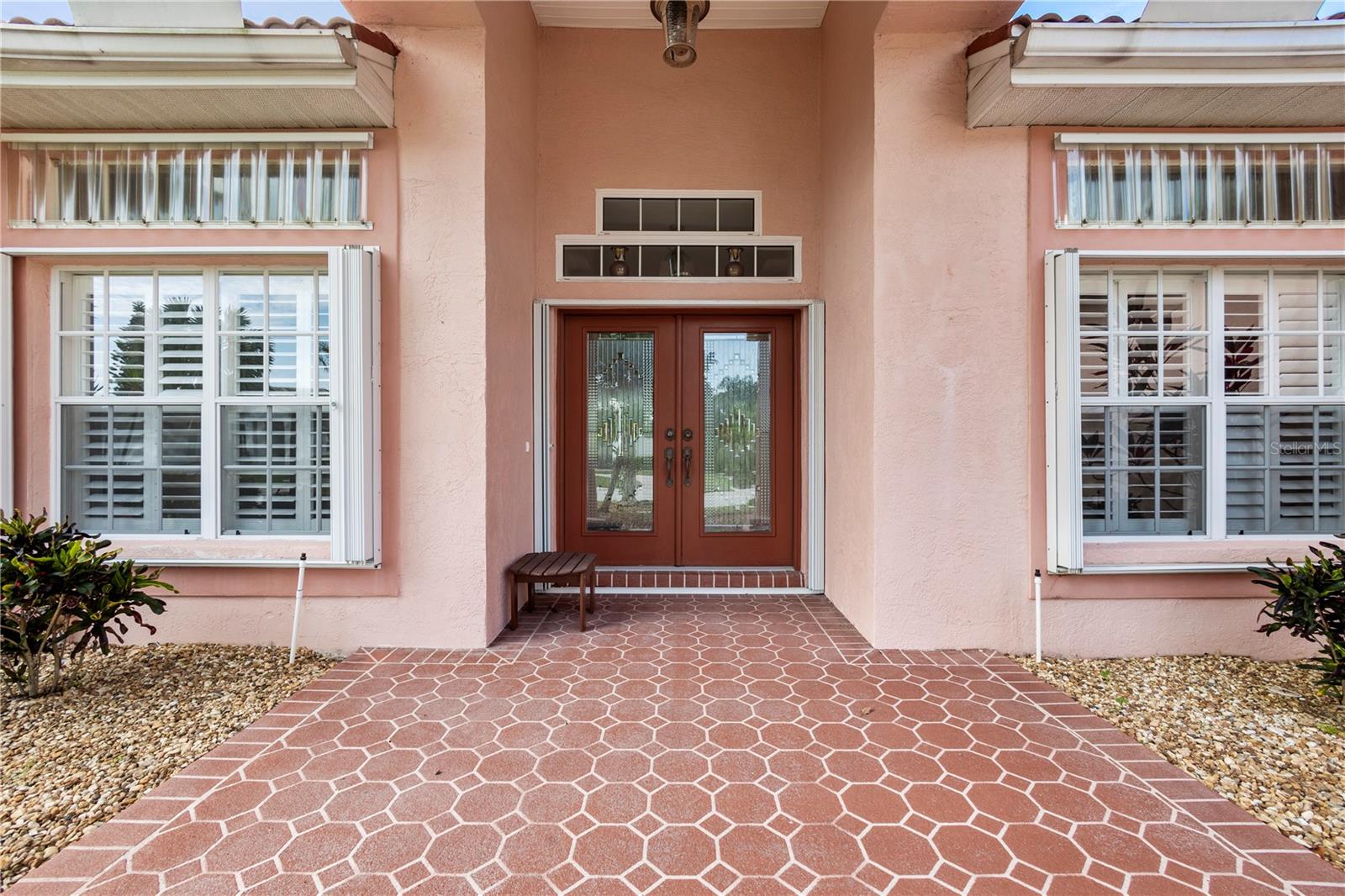 SUN CITY CENTER UNIT 257 PH II LOT 28 BLOCK 4 - Residential