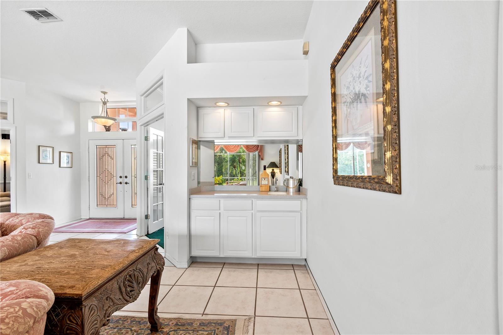 SUN CITY CENTER UNIT 257 PH II LOT 28 BLOCK 4 - Residential