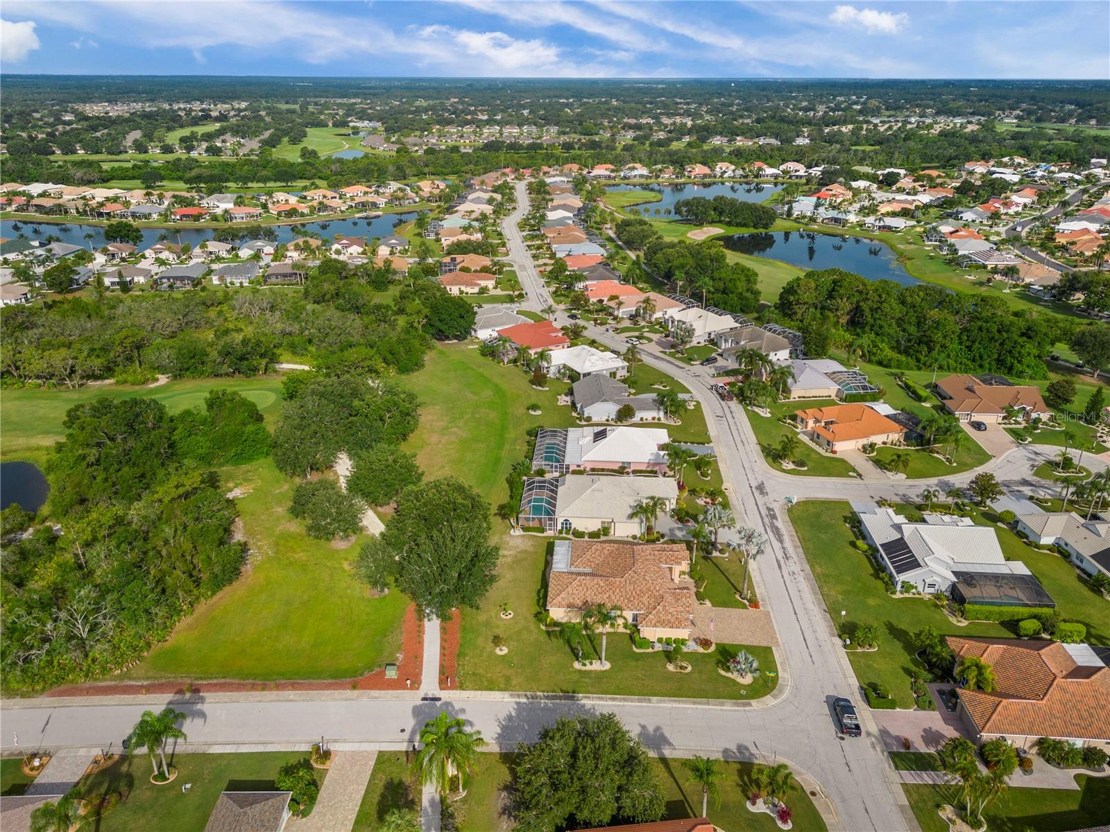 SUN CITY CENTER UNIT 257 PH II LOT 28 BLOCK 4 - Residential