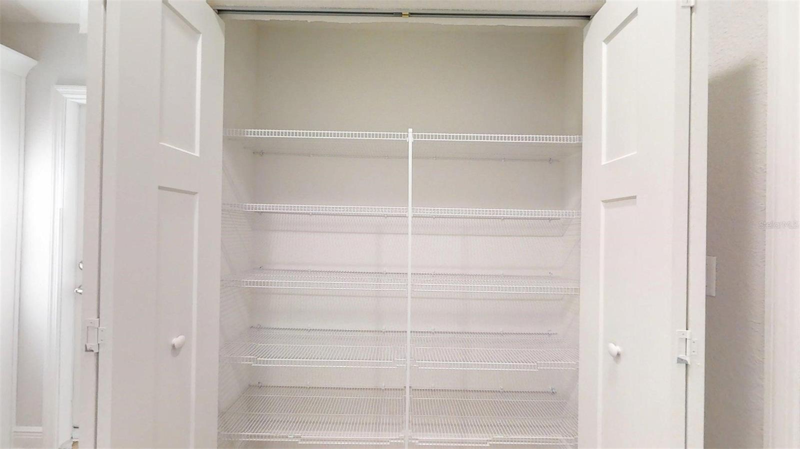 RAINBOW LAKES ESTATES - Residential