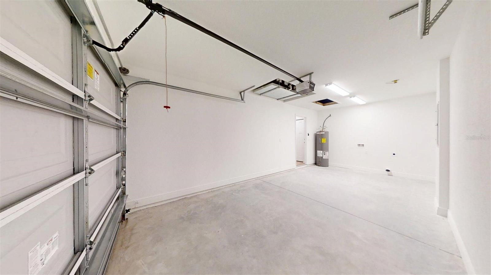 RAINBOW LAKES ESTATES - Residential