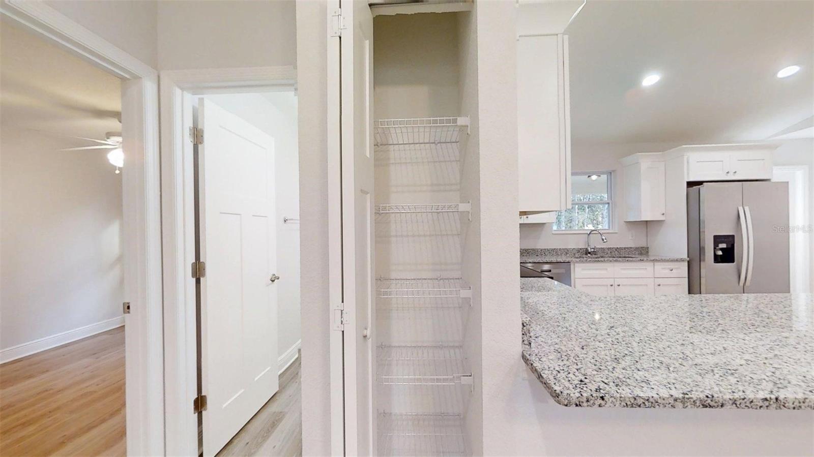 RAINBOW LAKES ESTATES - Residential