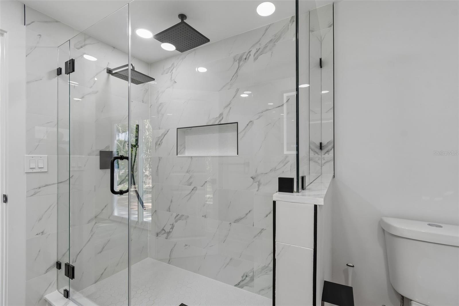 SHORE ACRES BUTTERFLY LAKE REP - Residential