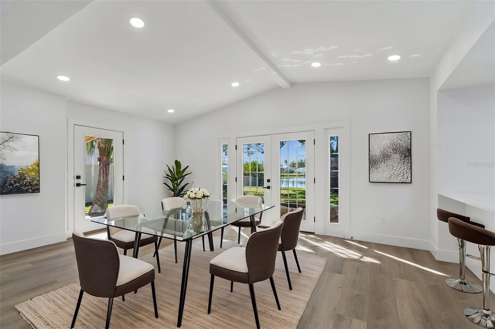 SHORE ACRES BUTTERFLY LAKE REP - Residential