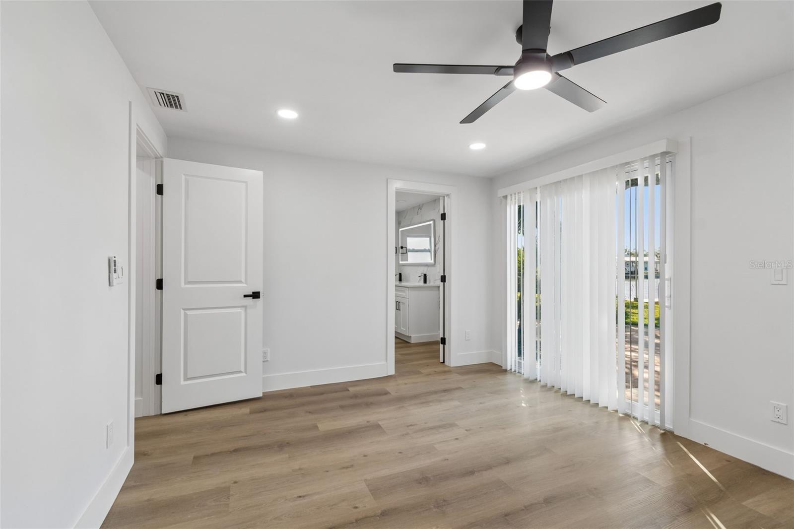 SHORE ACRES BUTTERFLY LAKE REP - Residential