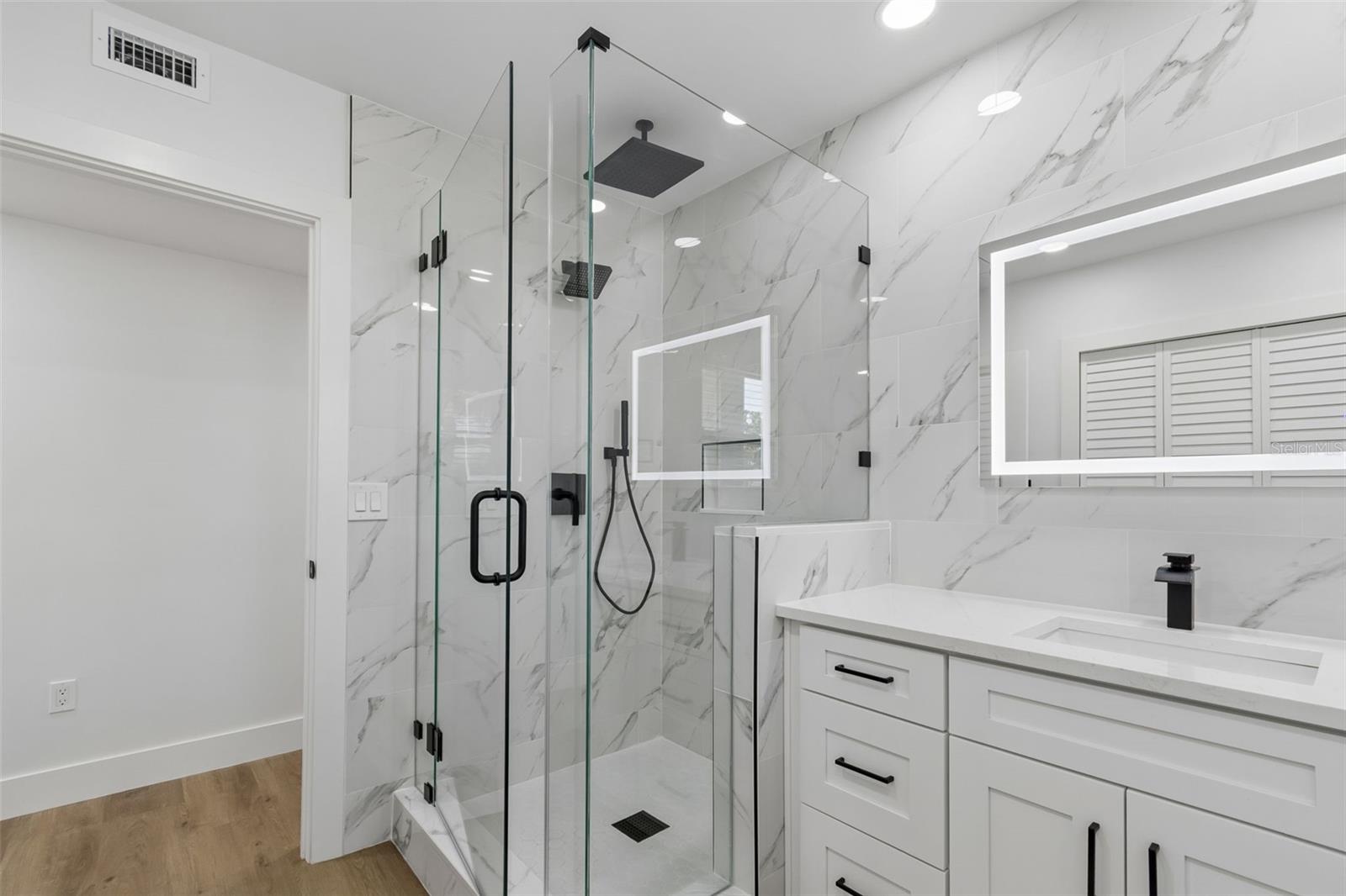 SHORE ACRES BUTTERFLY LAKE REP - Residential