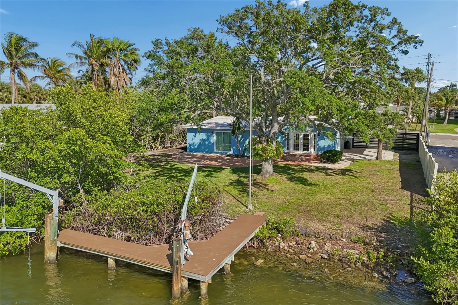 SHORE ACRES BUTTERFLY LAKE REP - Residential