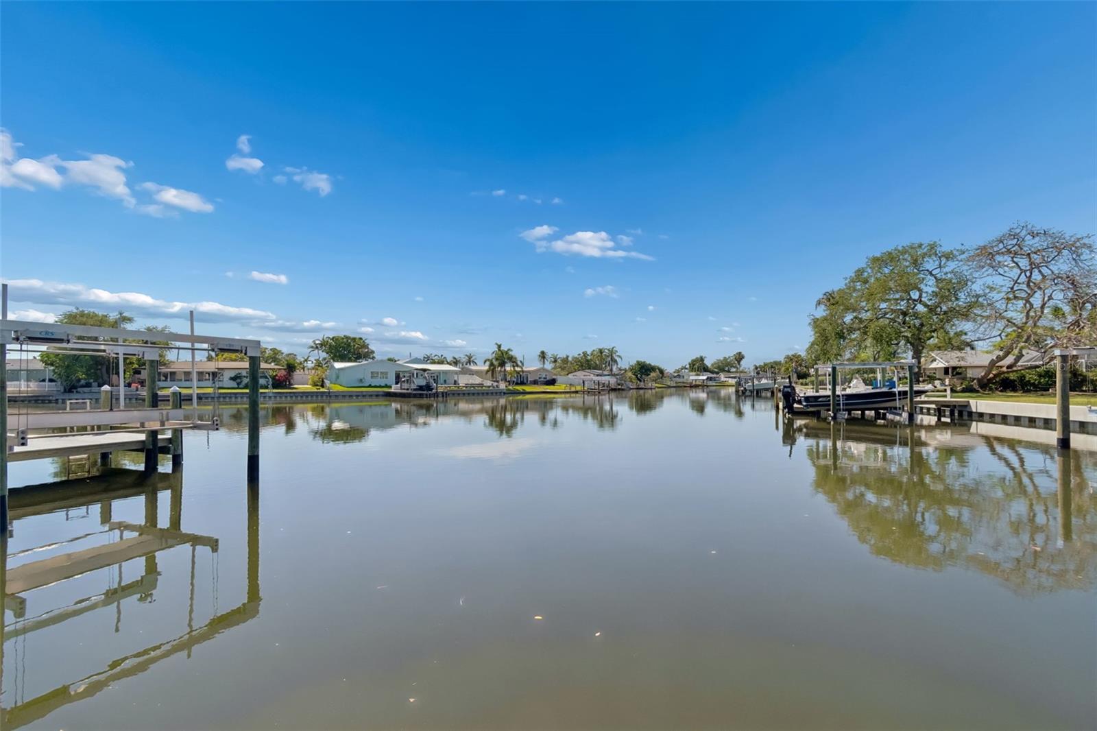 SHORE ACRES BUTTERFLY LAKE REP - Residential