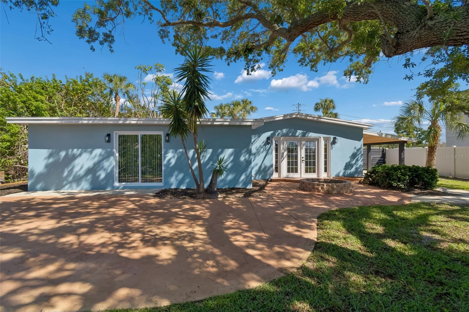 SHORE ACRES BUTTERFLY LAKE REP - Residential