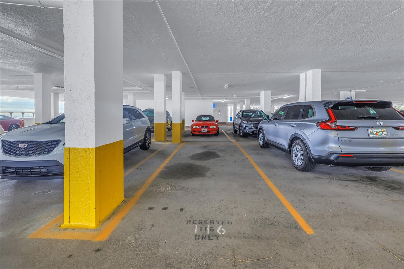 BAHIA DEL MAR IV - Residential