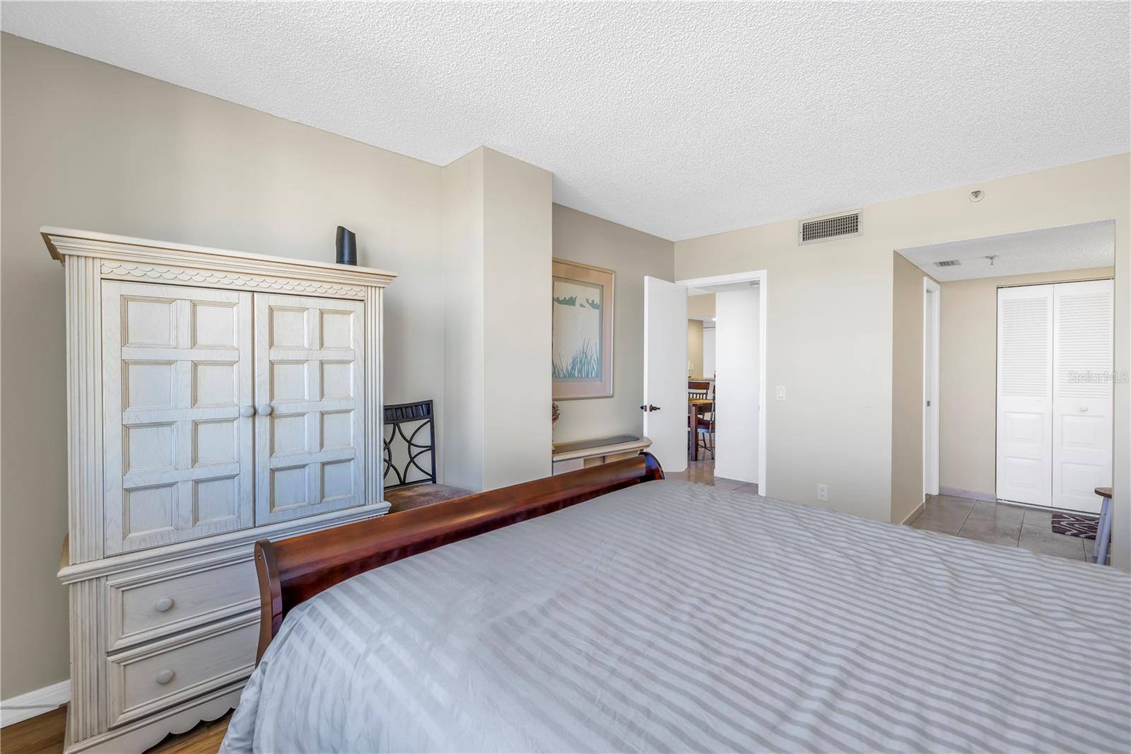 BAHIA DEL MAR IV - Residential