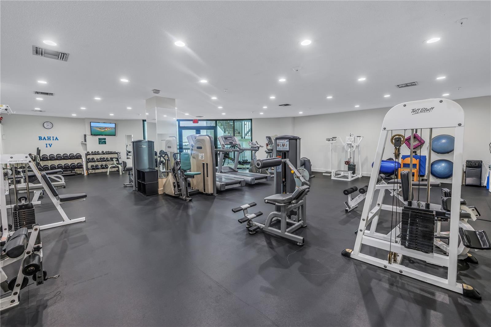 BAHIA DEL MAR IV - Residential