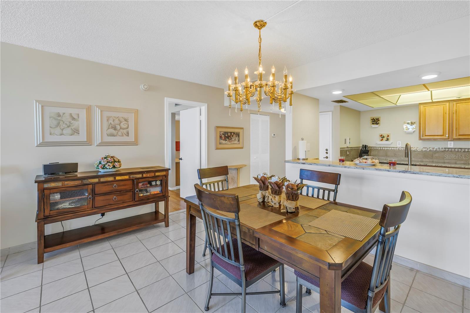 BAHIA DEL MAR IV - Residential