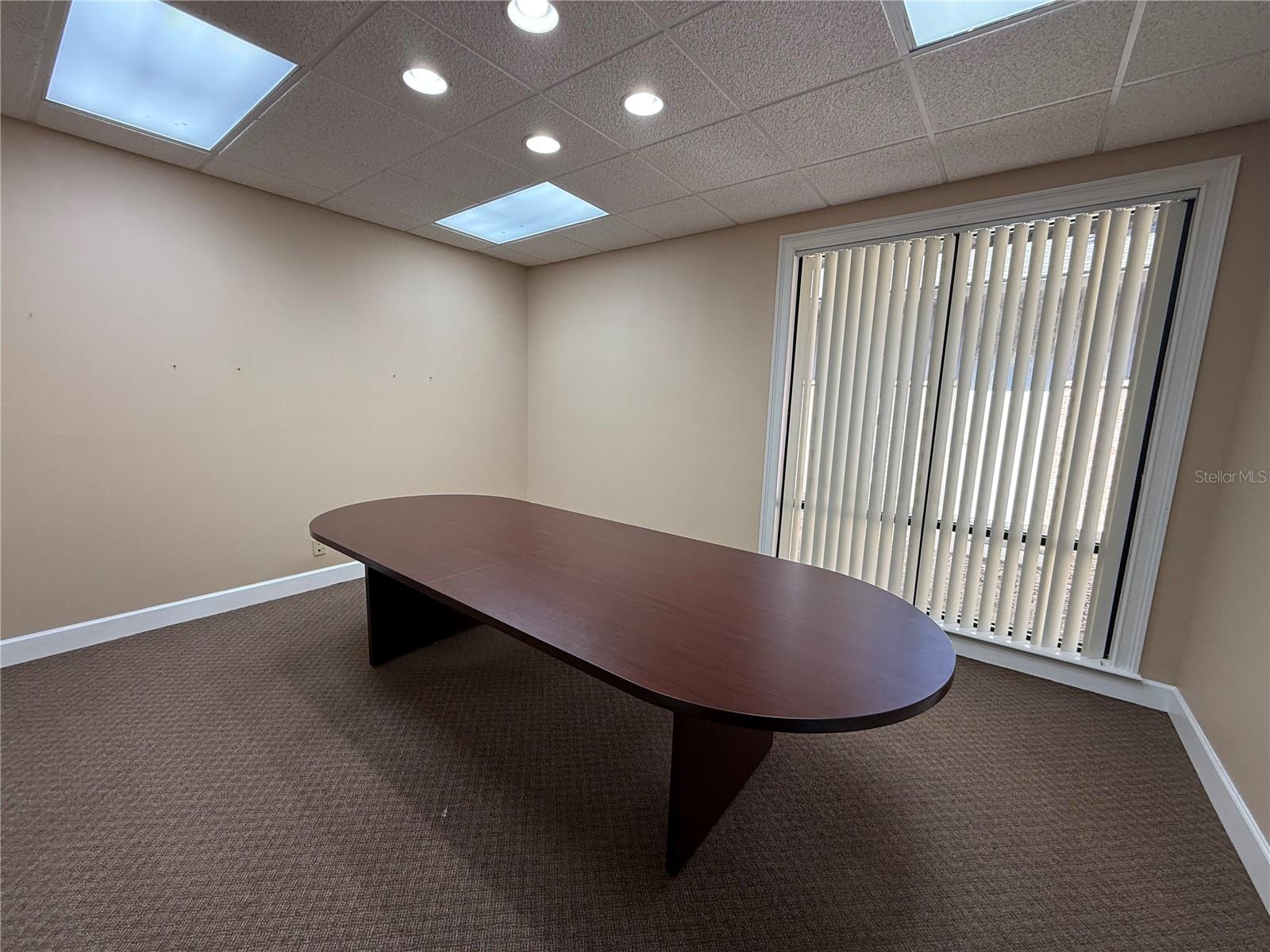 HIGHLANDS PROFESSIONAL CENTER 02 - Commercial Lease