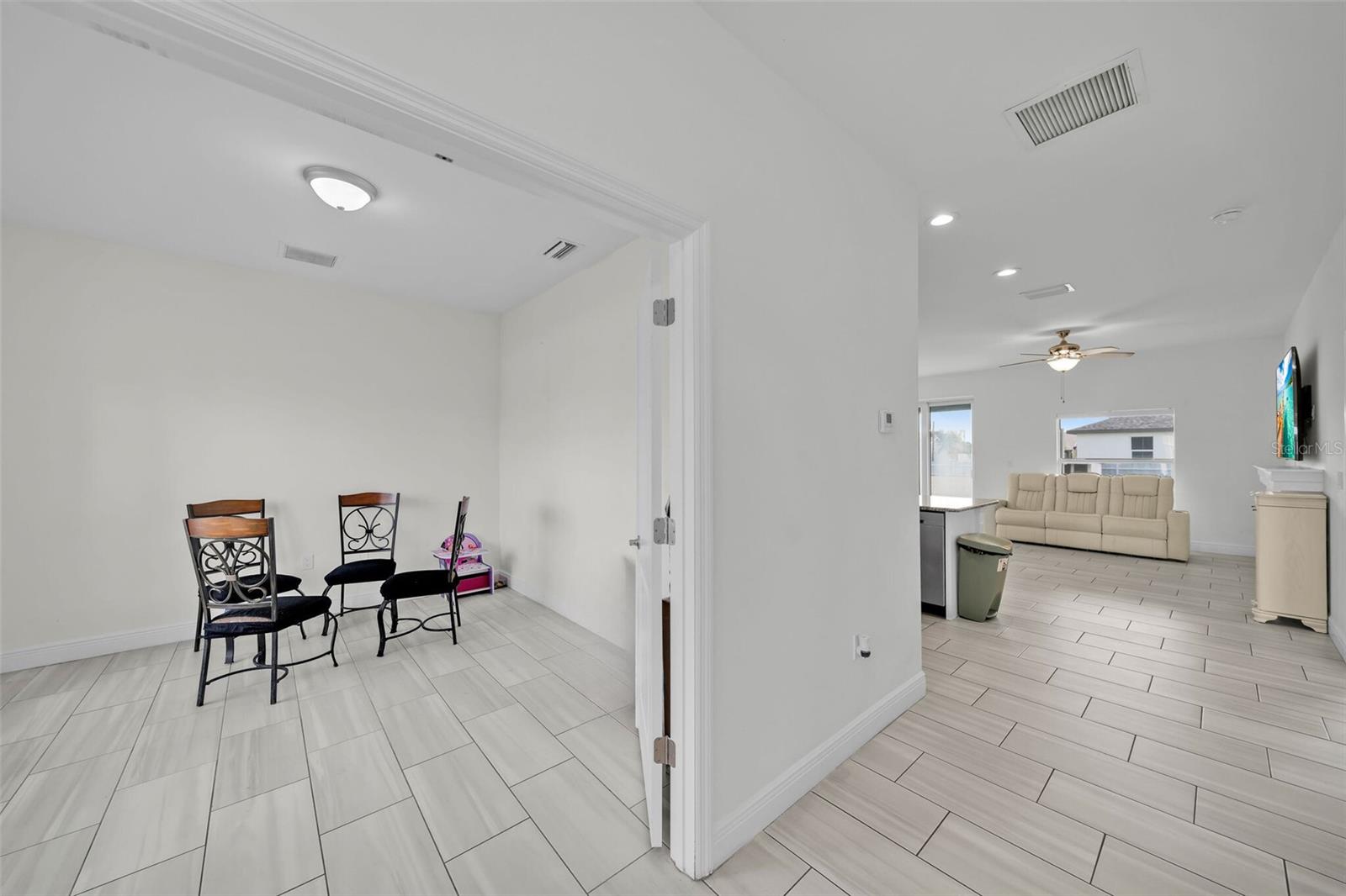 937 NW 7TH PLACE