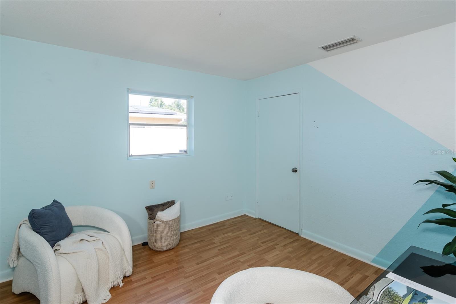 WINSTON PARK - Residential