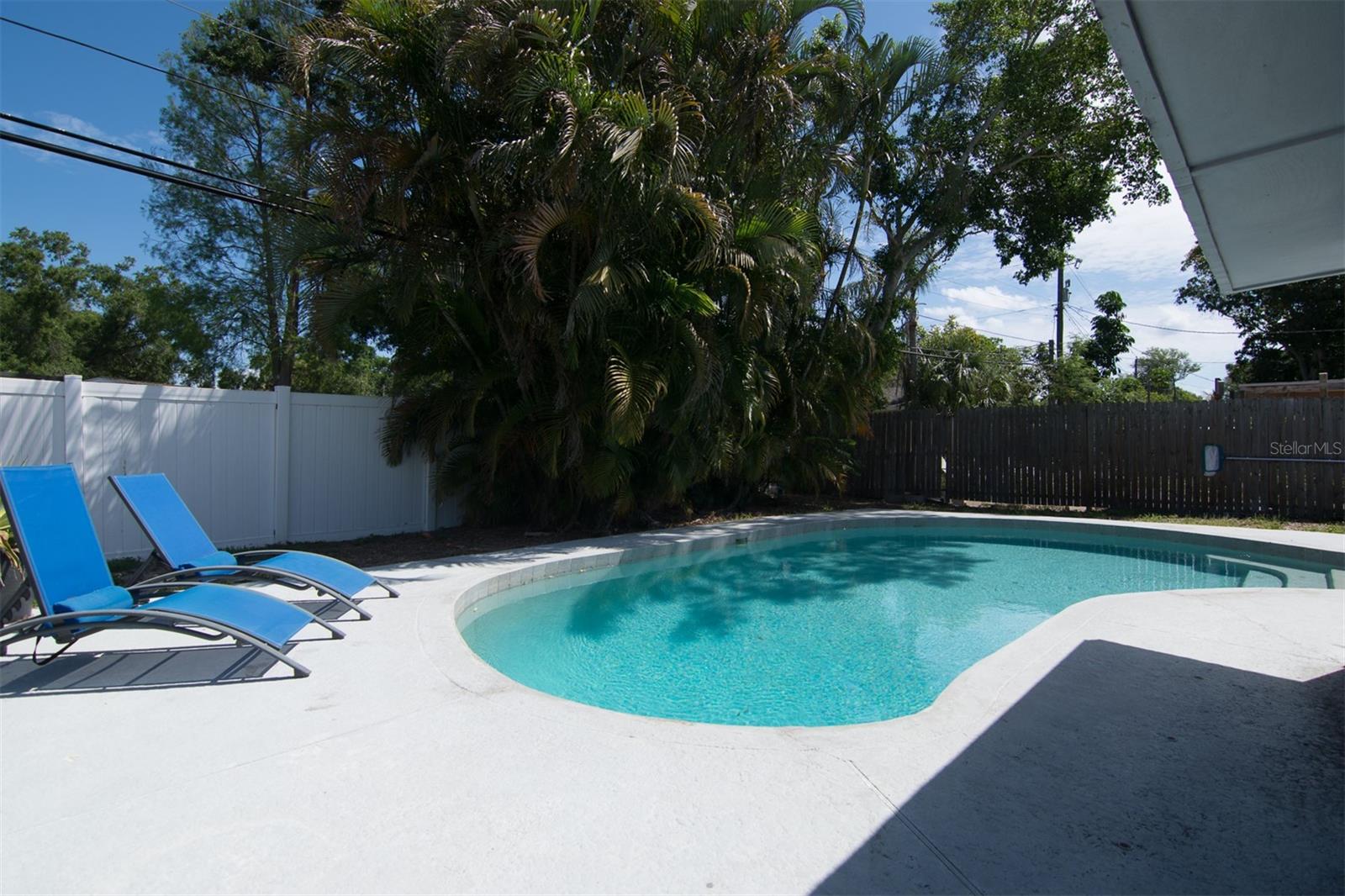 WINSTON PARK - Residential