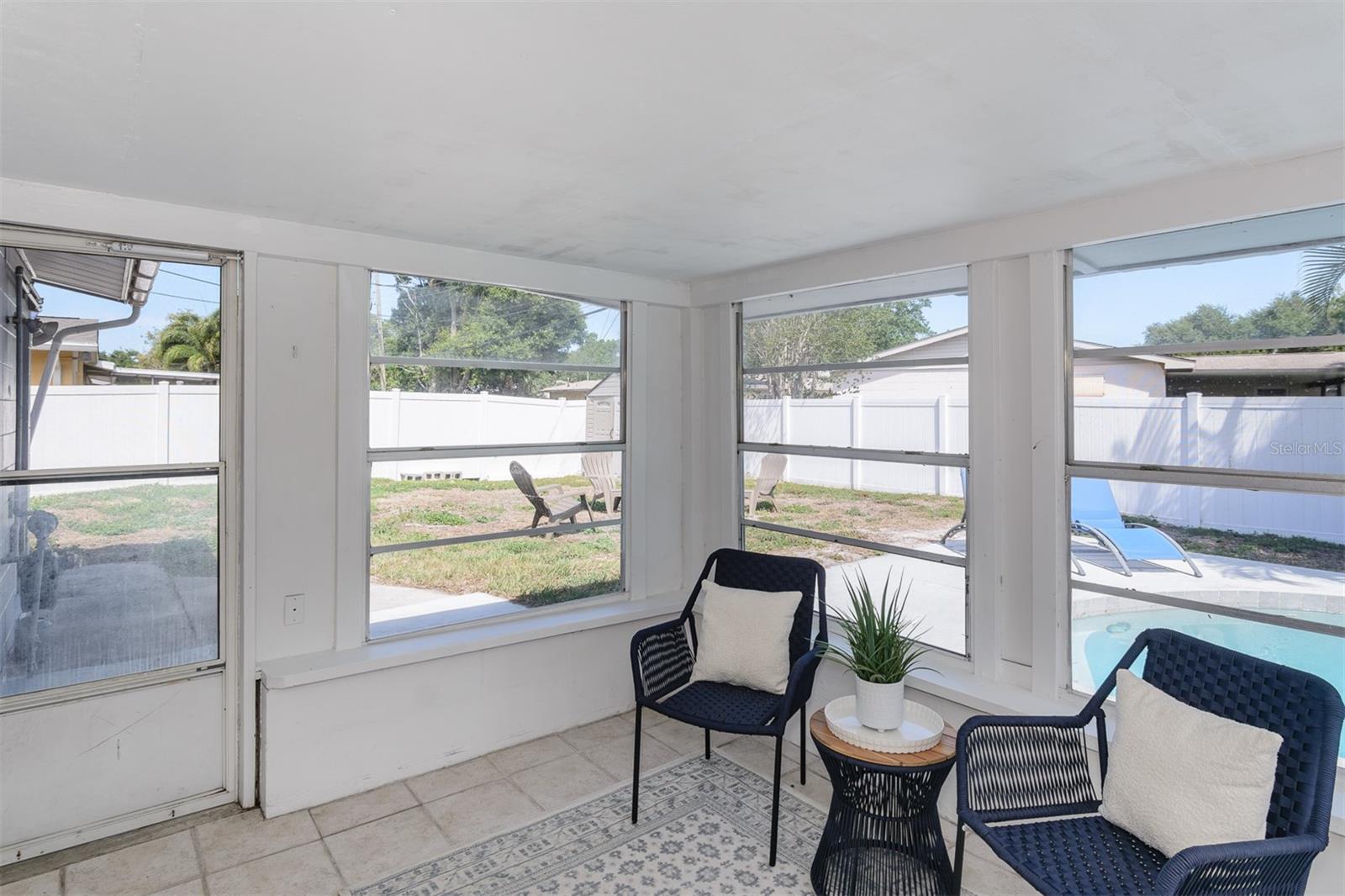 WINSTON PARK - Residential