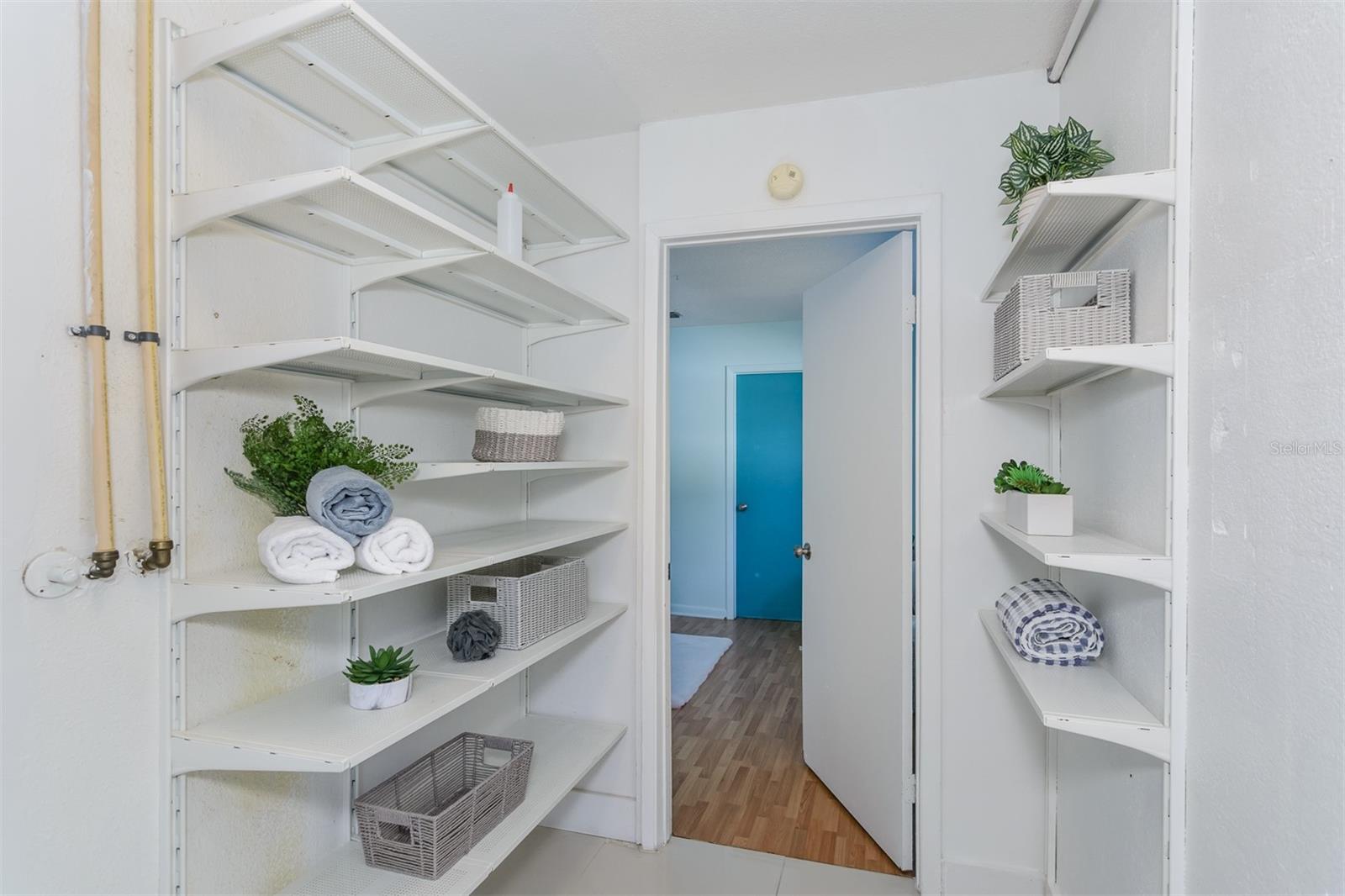 WINSTON PARK - Residential