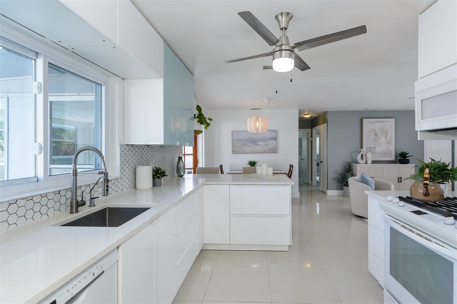 WINSTON PARK - Residential