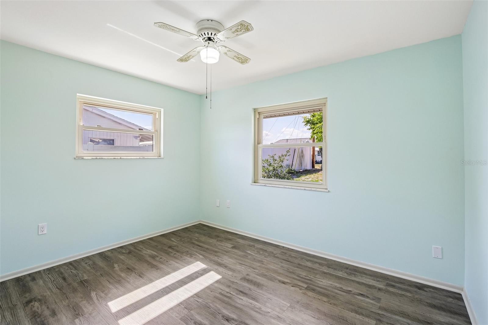 DEL WEBBS SUN CITY FLORIDA UN - Residential