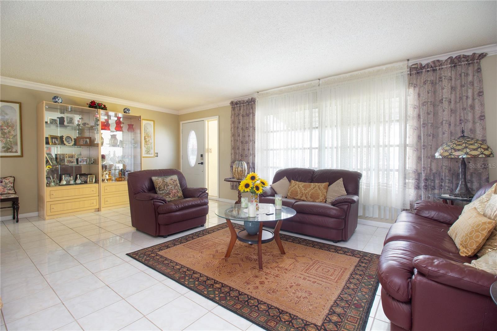 MAINLANDS - Residential