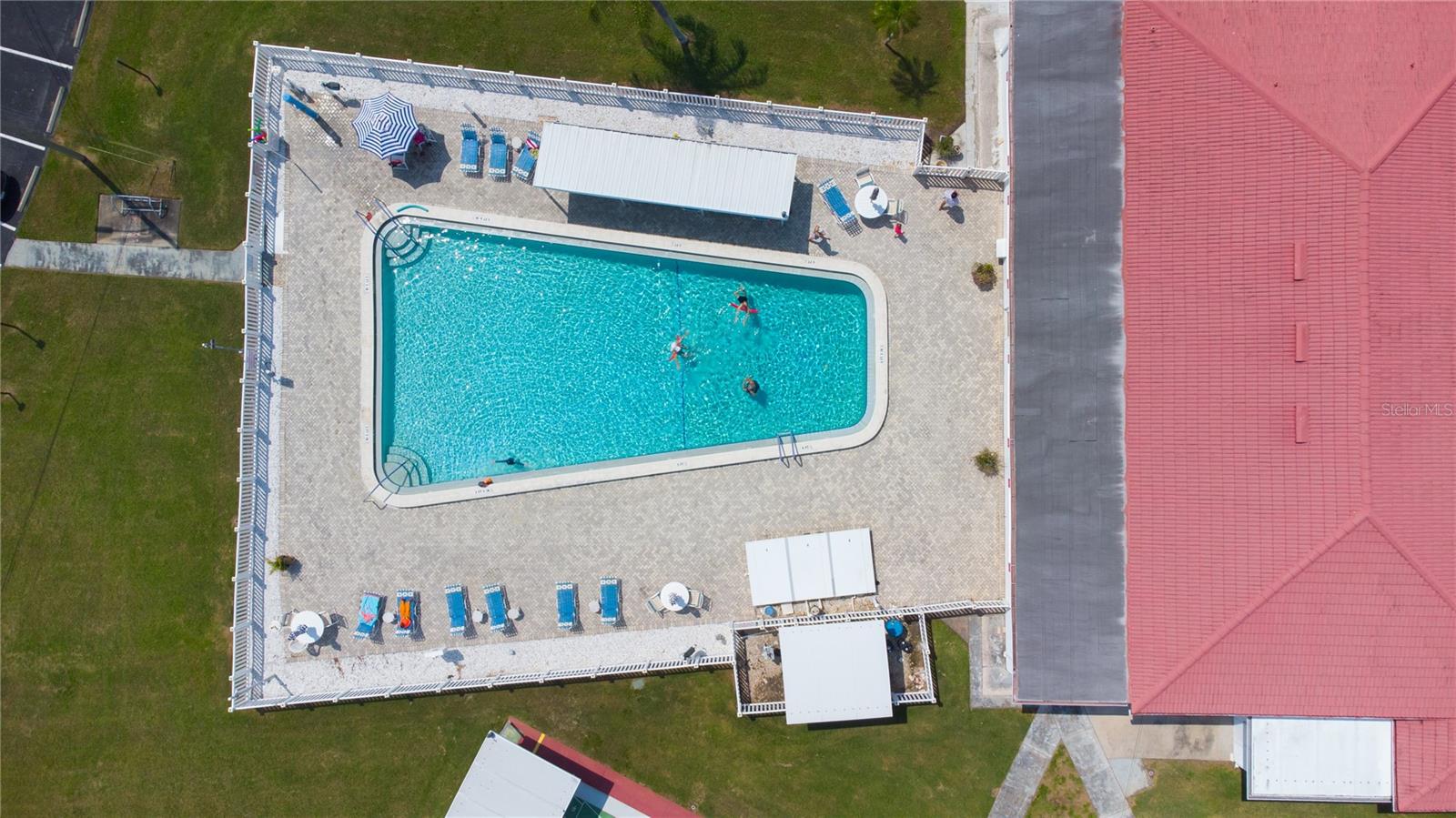 MAINLANDS - Residential