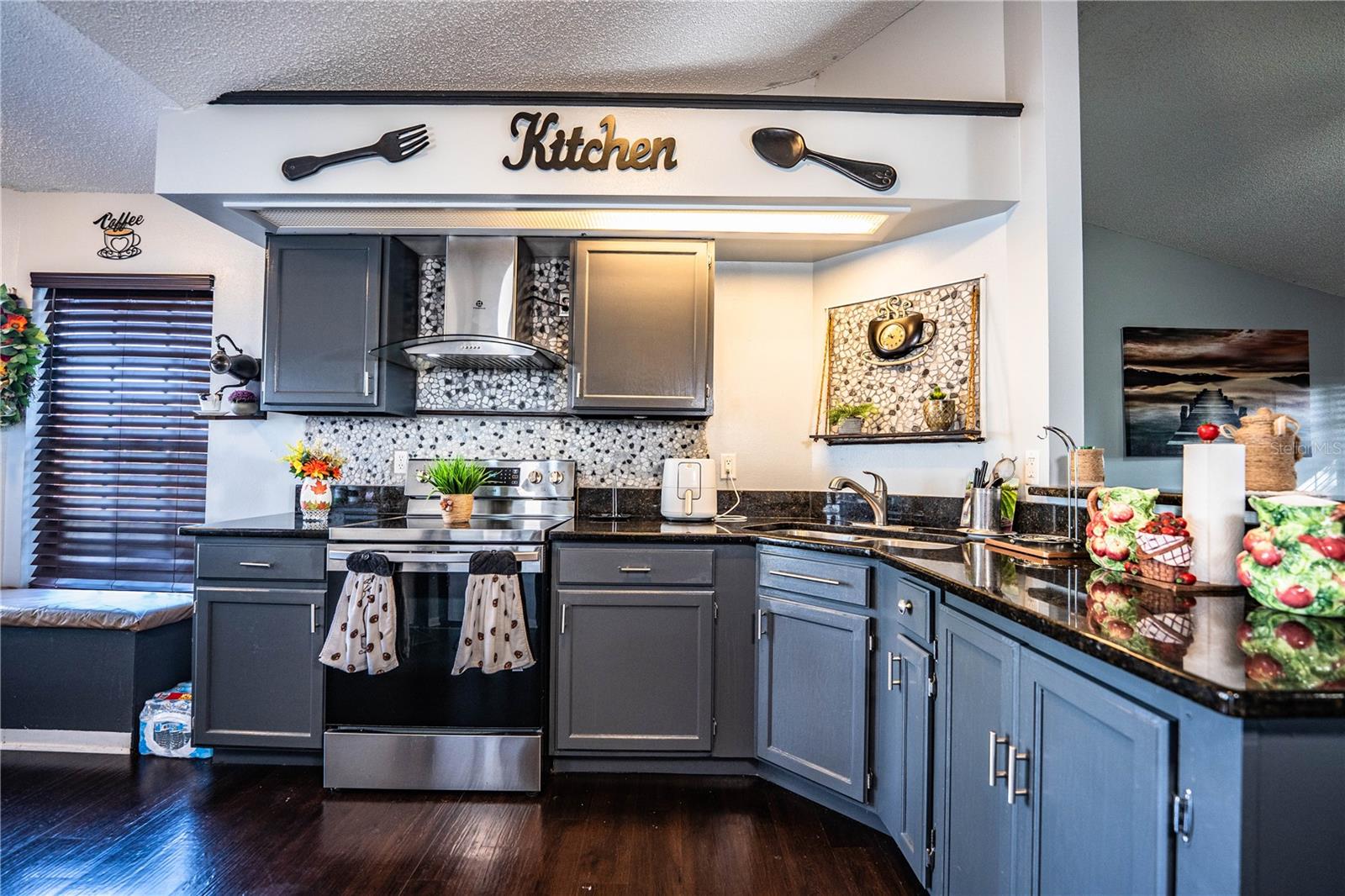 FOX RIDGE PH 01 - Residential