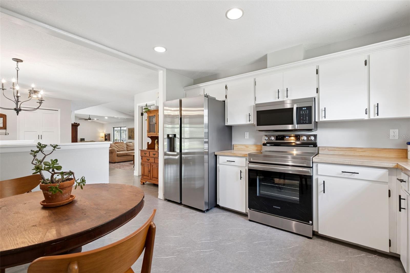 FOXWOOD PH 3 1ST ADD - Residential