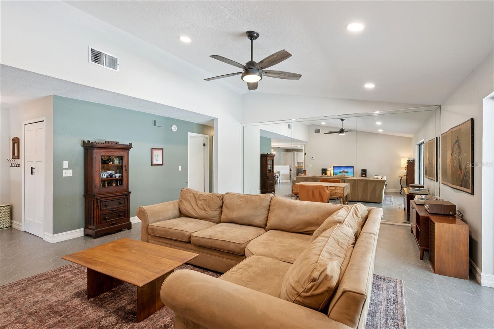 FOXWOOD PH 3 1ST ADD - Residential