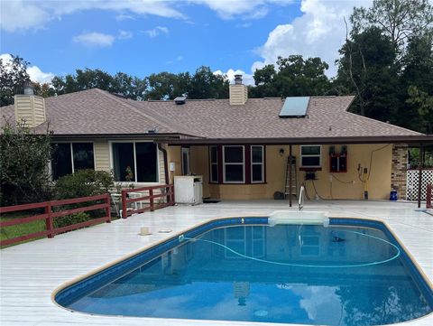 A home in DELAND