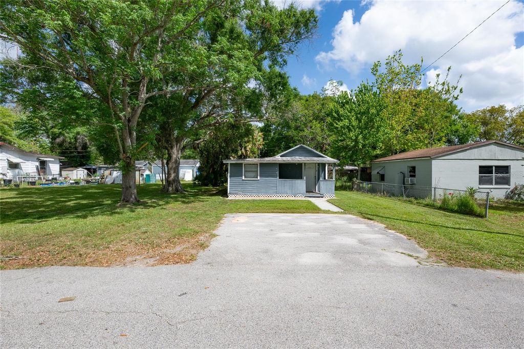 Photo of 227 W Cypress Street, Winter Garden, FL 34787 (MLS # O6397063)