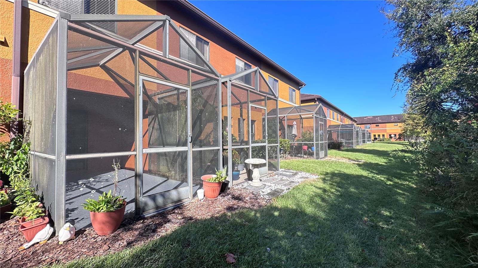 TIVOLI GARDENS - Residential