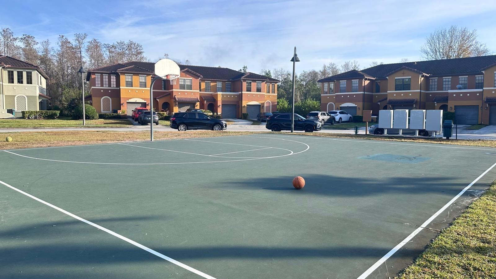 TIVOLI GARDENS - Residential