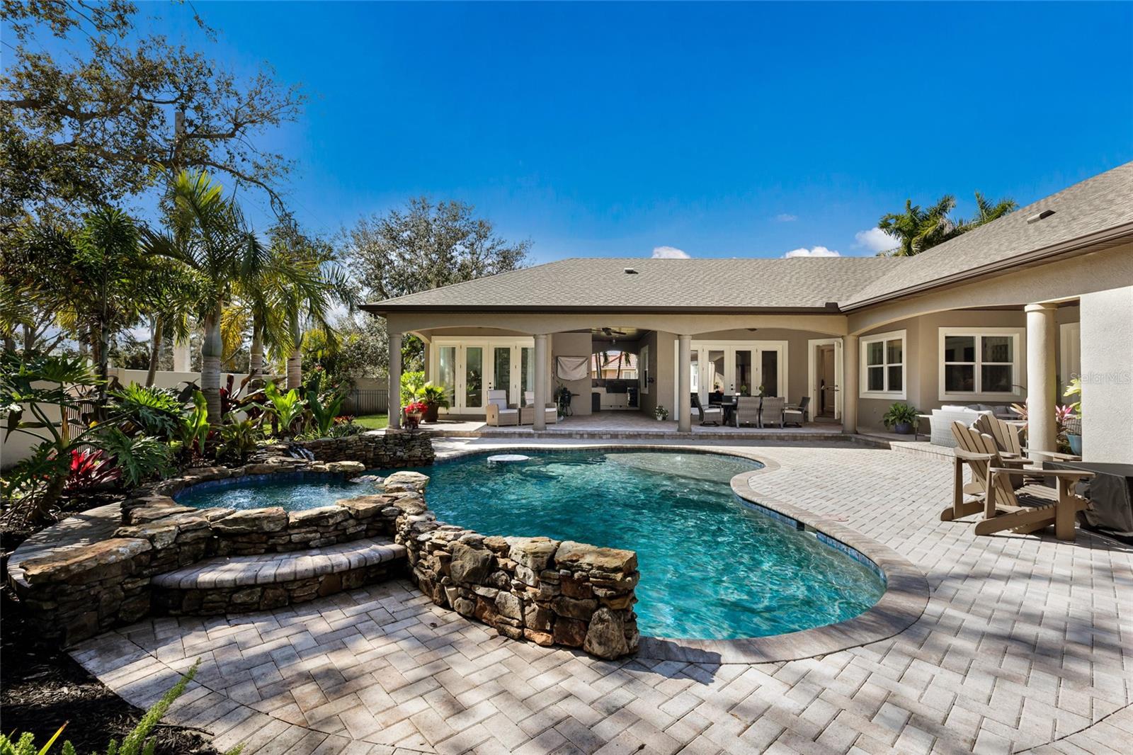 LOOP OF NORTHWEST BRADENTON - Residential