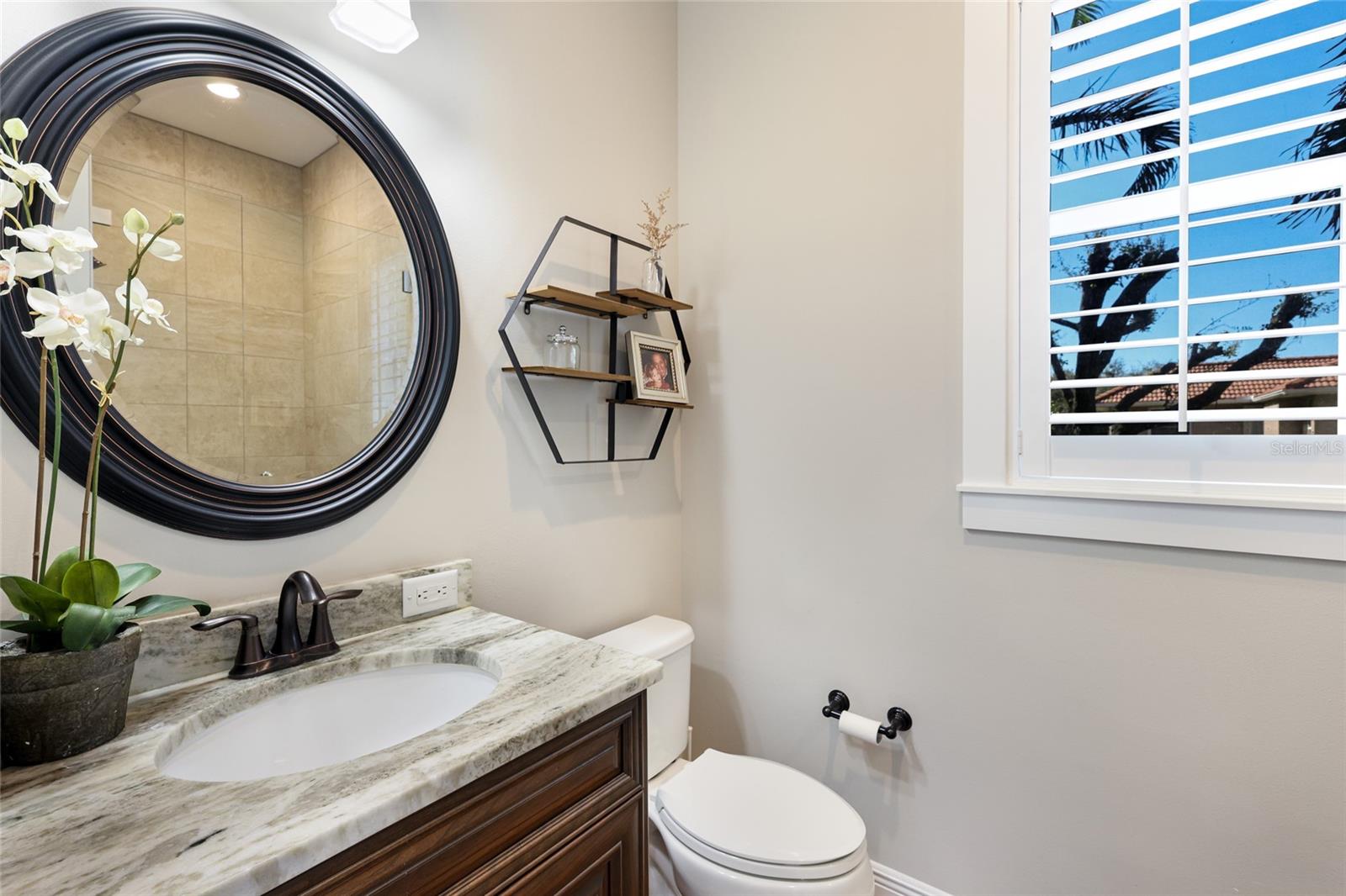 LOOP OF NORTHWEST BRADENTON - Residential