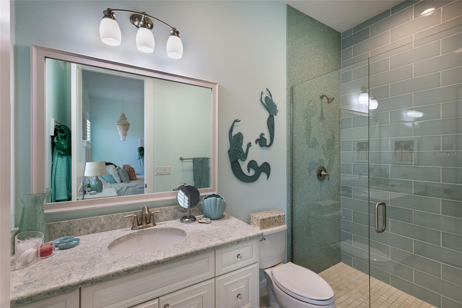 LOOP OF NORTHWEST BRADENTON - Residential