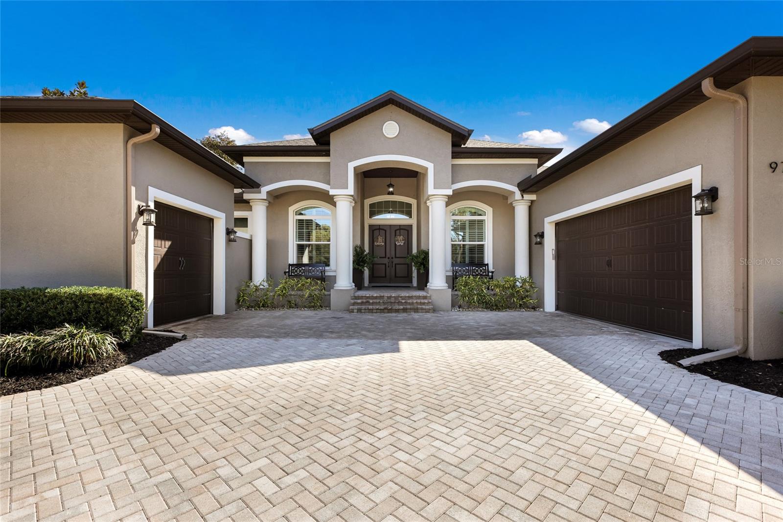 LOOP OF NORTHWEST BRADENTON - Residential