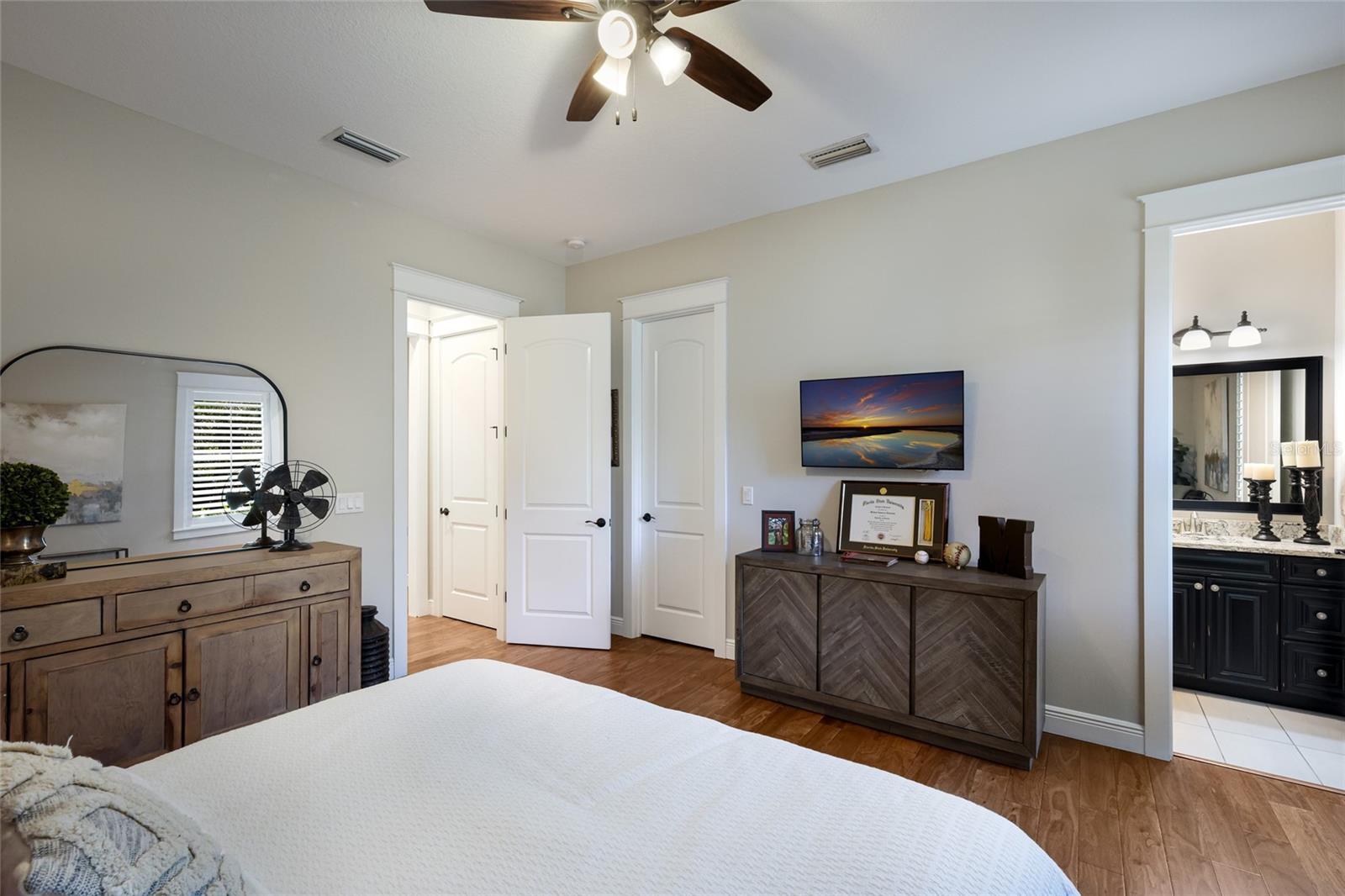 LOOP OF NORTHWEST BRADENTON - Residential