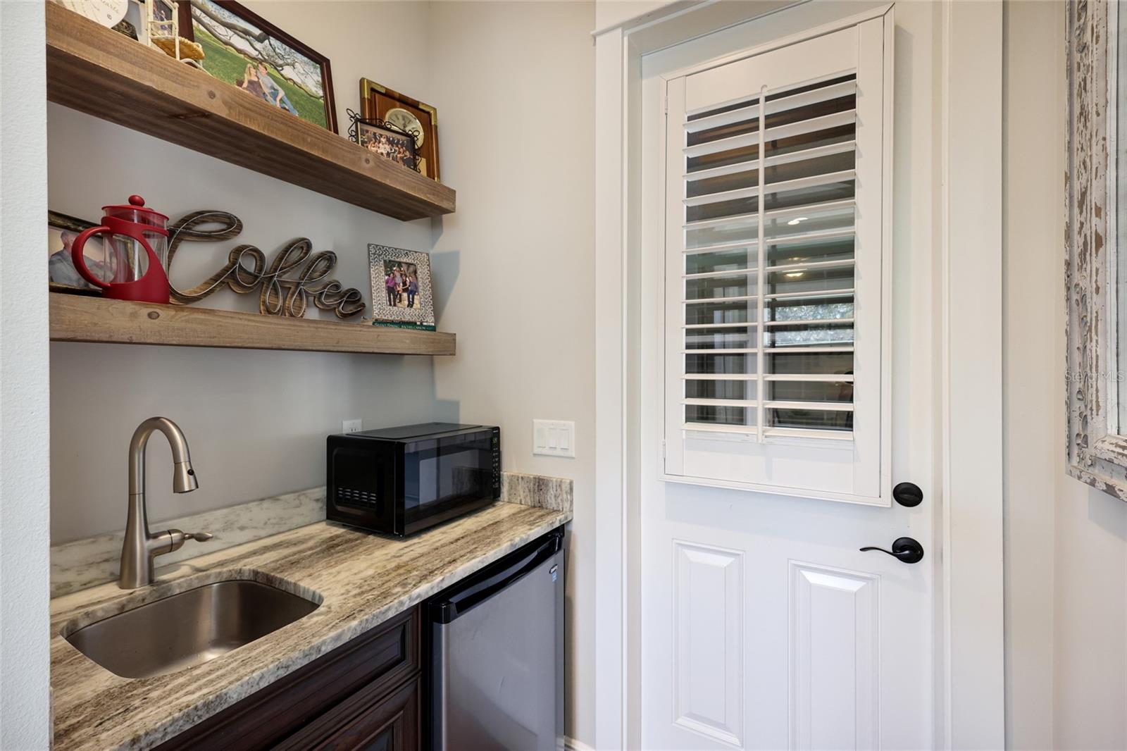 LOOP OF NORTHWEST BRADENTON - Residential