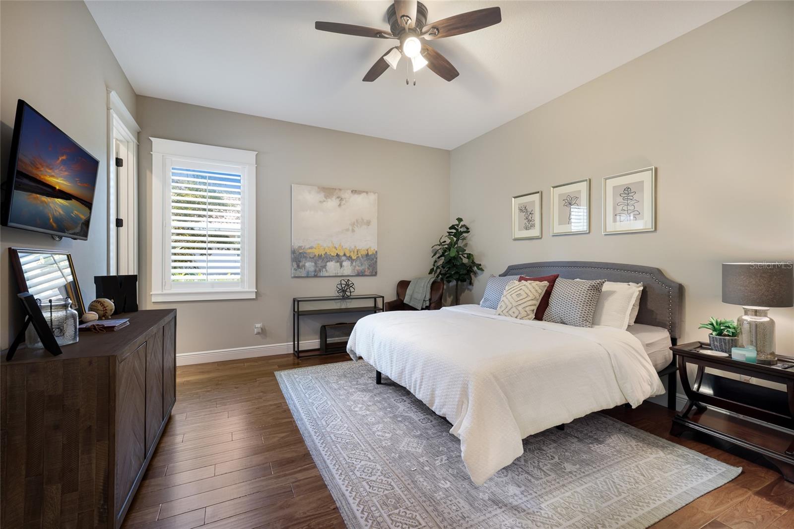 LOOP OF NORTHWEST BRADENTON - Residential