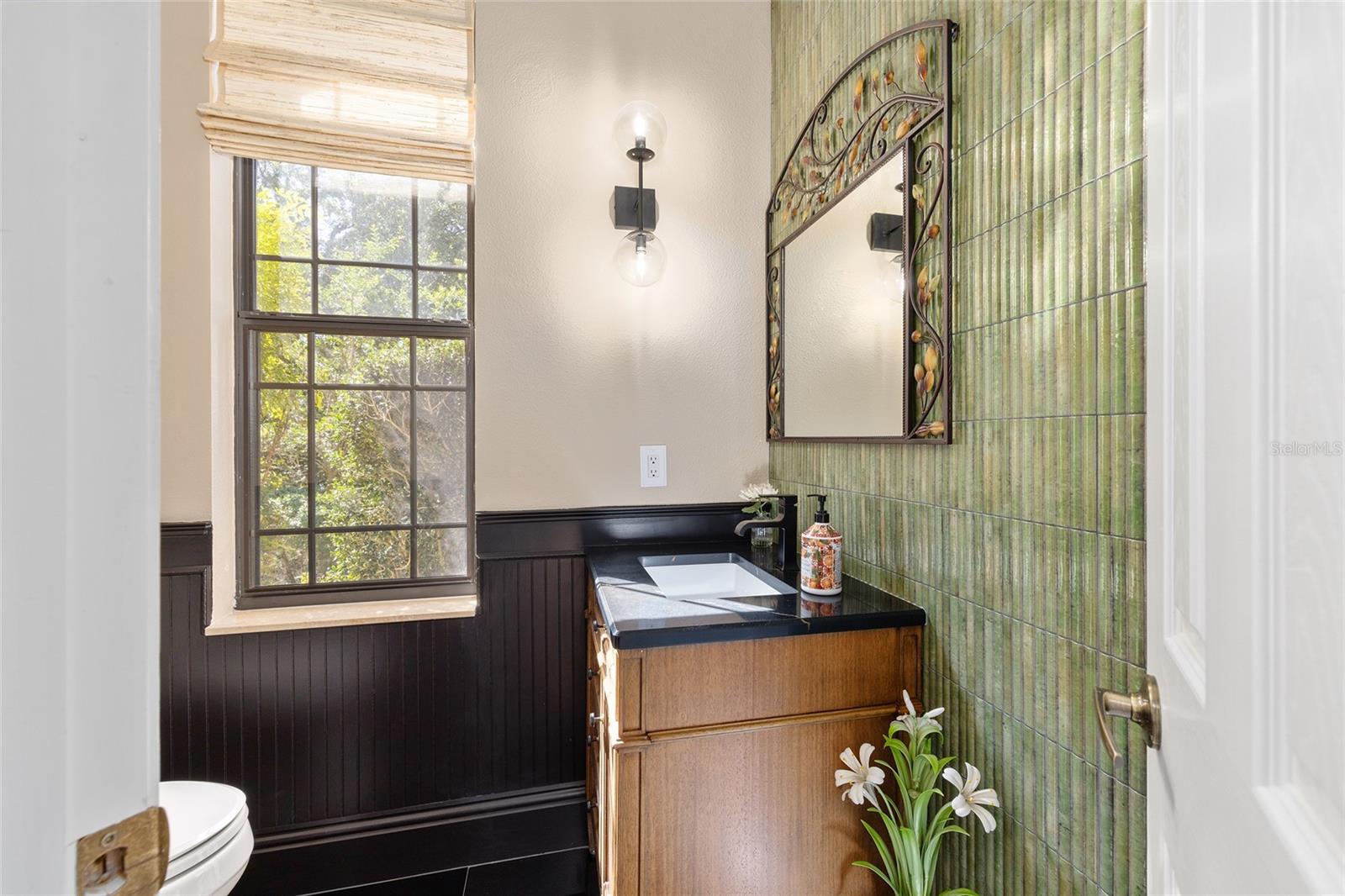 POINTE VISTA CONDO - Residential